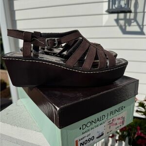 EUC Donald J. Pliner Women's Brown Platform Sandals Saby-03 8.5